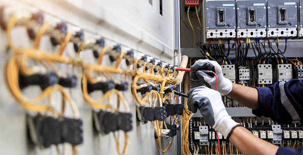 Professional Electrician technician working in Cocoa West, FL